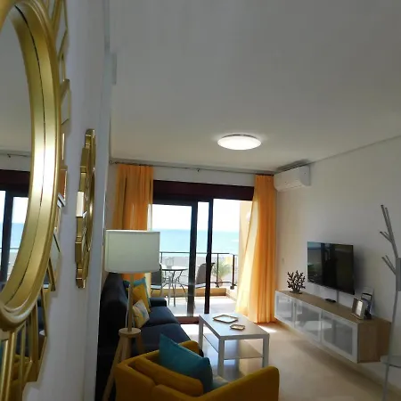 Seaside Apartment *